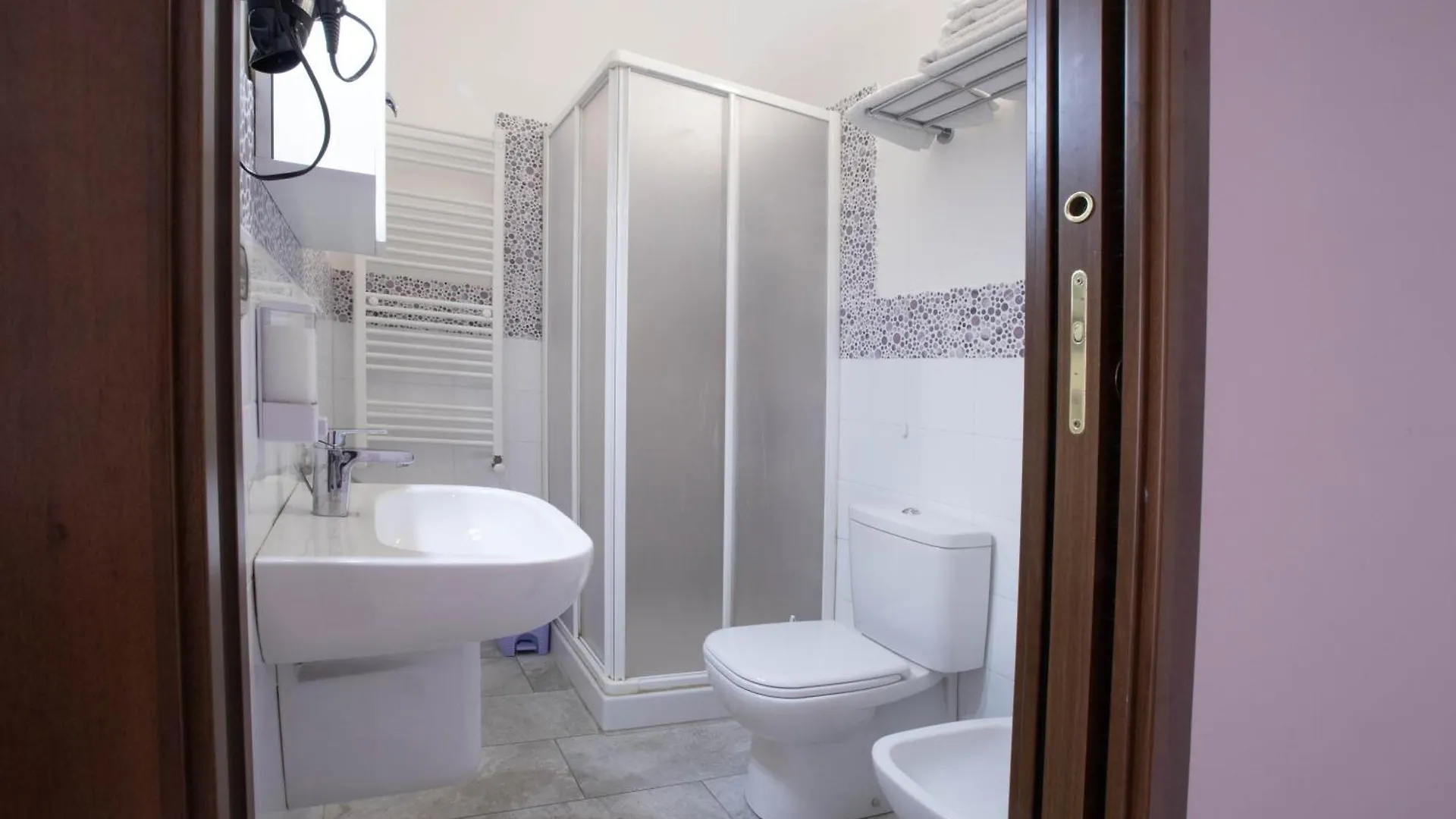 ***  Etna Sea House Bed & Breakfast Catania Italy