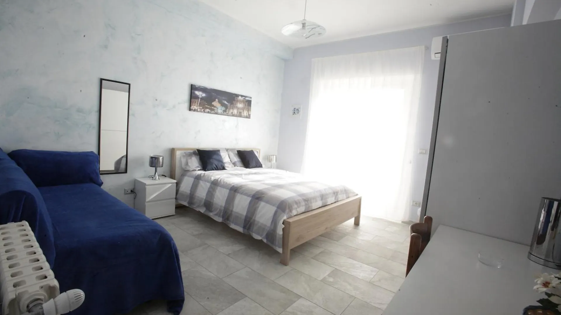 Etna Sea House Bed & Breakfast Catania 3*,